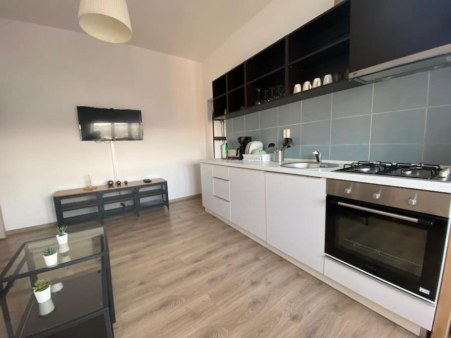 Gorgeous Apartment Near Old Town ブカレスト エクステリア 写真